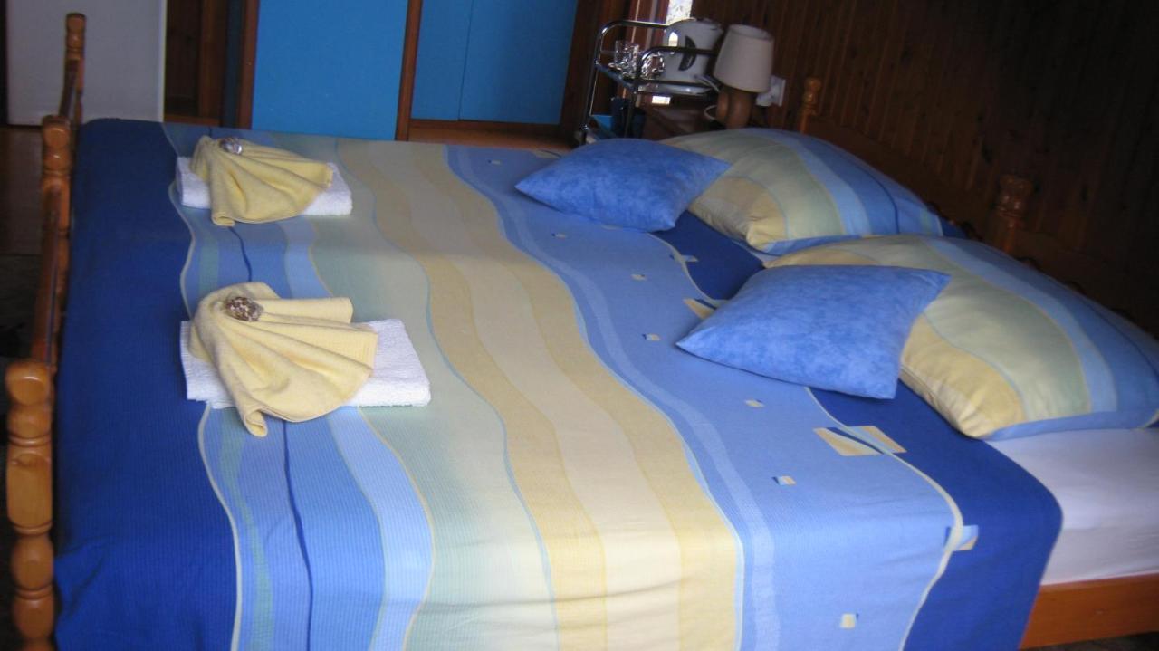 Perun Guest House Mlini Buitenkant foto